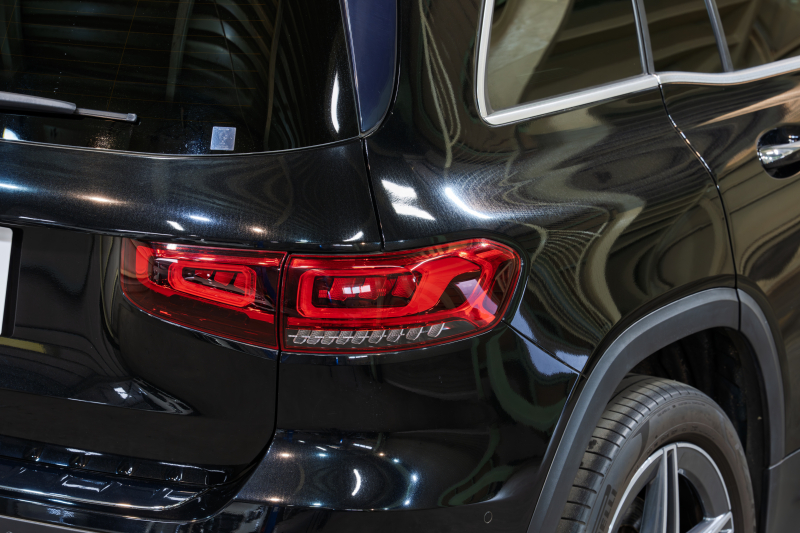 メルセデスベンツ GLB GLB200d AMGﾗｲﾝ ﾚｻﾞｰEXC&ｱﾄﾞﾊﾞﾝｽﾄﾞ&ﾅﾋﾞｹﾞｰｼｮﾝ&ﾚｰﾀﾞｰｾｰﾌﾃｨPKG　黒赤革 ｼｰﾄﾋｰﾀｰ ﾊﾟﾉﾗﾏSR MBUXﾅﾋﾞ ﾌﾙｾｸﾞTV 360ｶﾒﾗ HUD ﾏﾙﾁﾋﾞｰﾑLED ﾜｲﾔﾚｽﾁｬｰｼﾞﾝｸﾞ  AMGｴｱﾛ&19ｲﾝﾁAW　2年保証