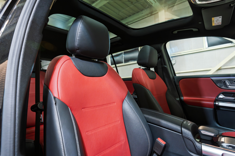 メルセデスベンツ GLB GLB200d AMGﾗｲﾝ ﾚｻﾞｰEXC&ｱﾄﾞﾊﾞﾝｽﾄﾞ&ﾅﾋﾞｹﾞｰｼｮﾝ&ﾚｰﾀﾞｰｾｰﾌﾃｨPKG　黒赤革 ｼｰﾄﾋｰﾀｰ ﾊﾟﾉﾗﾏSR MBUXﾅﾋﾞ ﾌﾙｾｸﾞTV 360ｶﾒﾗ HUD ﾏﾙﾁﾋﾞｰﾑLED ﾜｲﾔﾚｽﾁｬｰｼﾞﾝｸﾞ  AMGｴｱﾛ&19ｲﾝﾁAW　2年保証