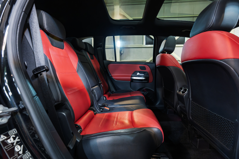 メルセデスベンツ GLB GLB200d AMGﾗｲﾝ ﾚｻﾞｰEXC&ｱﾄﾞﾊﾞﾝｽﾄﾞ&ﾅﾋﾞｹﾞｰｼｮﾝ&ﾚｰﾀﾞｰｾｰﾌﾃｨPKG　黒赤革 ｼｰﾄﾋｰﾀｰ ﾊﾟﾉﾗﾏSR MBUXﾅﾋﾞ ﾌﾙｾｸﾞTV 360ｶﾒﾗ HUD ﾏﾙﾁﾋﾞｰﾑLED ﾜｲﾔﾚｽﾁｬｰｼﾞﾝｸﾞ  AMGｴｱﾛ&19ｲﾝﾁAW　2年保証