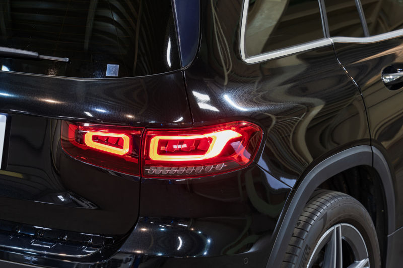 メルセデスベンツ GLB GLB200d AMGﾗｲﾝ ﾚｻﾞｰEXC&ｱﾄﾞﾊﾞﾝｽﾄﾞ&ﾅﾋﾞｹﾞｰｼｮﾝ&ﾚｰﾀﾞｰｾｰﾌﾃｨPKG　黒赤革 ｼｰﾄﾋｰﾀｰ ﾊﾟﾉﾗﾏSR MBUXﾅﾋﾞ ﾌﾙｾｸﾞTV 360ｶﾒﾗ HUD ﾏﾙﾁﾋﾞｰﾑLED ﾜｲﾔﾚｽﾁｬｰｼﾞﾝｸﾞ  AMGｴｱﾛ&19ｲﾝﾁAW　2年保証