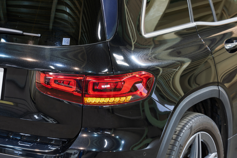 メルセデスベンツ GLB GLB200d AMGﾗｲﾝ ﾚｻﾞｰEXC&ｱﾄﾞﾊﾞﾝｽﾄﾞ&ﾅﾋﾞｹﾞｰｼｮﾝ&ﾚｰﾀﾞｰｾｰﾌﾃｨPKG　黒赤革 ｼｰﾄﾋｰﾀｰ ﾊﾟﾉﾗﾏSR MBUXﾅﾋﾞ ﾌﾙｾｸﾞTV 360ｶﾒﾗ HUD ﾏﾙﾁﾋﾞｰﾑLED ﾜｲﾔﾚｽﾁｬｰｼﾞﾝｸﾞ  AMGｴｱﾛ&19ｲﾝﾁAW　2年保証