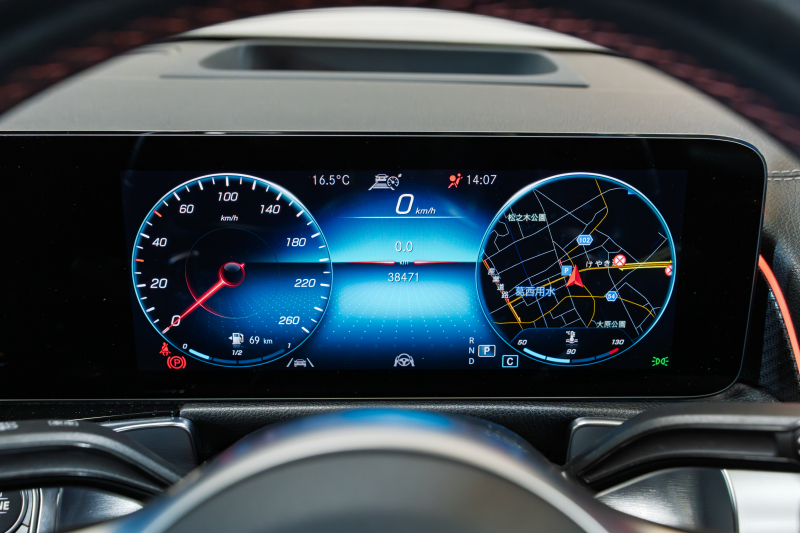 メルセデスベンツ GLB GLB200d AMGﾗｲﾝ ﾚｻﾞｰEXC&ｱﾄﾞﾊﾞﾝｽﾄﾞ&ﾅﾋﾞｹﾞｰｼｮﾝ&ﾚｰﾀﾞｰｾｰﾌﾃｨPKG　黒赤革 ｼｰﾄﾋｰﾀｰ ﾊﾟﾉﾗﾏSR MBUXﾅﾋﾞ ﾌﾙｾｸﾞTV 360ｶﾒﾗ HUD ﾏﾙﾁﾋﾞｰﾑLED ﾜｲﾔﾚｽﾁｬｰｼﾞﾝｸﾞ  AMGｴｱﾛ&19ｲﾝﾁAW　2年保証