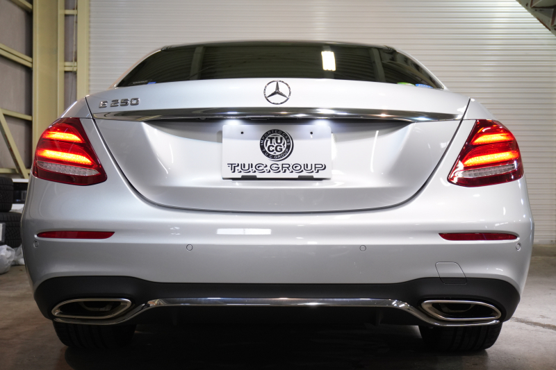 メルセデスベンツ Eクラス E250 AVG ｽﾎﾟｰﾂ ﾚｻﾞｰｴｸｽｸﾙｰｼﾌﾞ&ﾚｰﾀﾞｰｾｰﾌﾃｨPKG　黒ﾅｯﾊﾟ革 ｼｰﾄﾋｰﾀｰ SR 純正ﾅﾋﾞ ﾌﾙｾｸﾞTV CarPlay Burmester 360ｶﾒﾗ ﾏﾙﾁﾋﾞｰﾑLED 自動Rｹﾞｰﾄ ﾊﾝｽﾞﾌﾘｰA AMGｴｱﾛ&19AW　2年保証