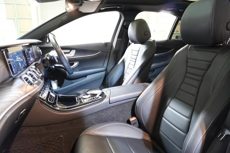 メルセデスベンツ Eクラス E250 AVG ｽﾎﾟｰﾂ ﾚｻﾞｰｴｸｽｸﾙｰｼﾌﾞ&ﾚｰﾀﾞｰｾｰﾌﾃｨPKG　黒ﾅｯﾊﾟ革 ｼｰﾄﾋｰﾀｰ SR 純正ﾅﾋﾞ ﾌﾙｾｸﾞTV CarPlay Burmester 360ｶﾒﾗ ﾏﾙﾁﾋﾞｰﾑLED 自動Rｹﾞｰﾄ ﾊﾝｽﾞﾌﾘｰA AMGｴｱﾛ&19AW　2年保証