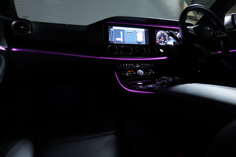 メルセデスベンツ Eクラス E250 AVG ｽﾎﾟｰﾂ ﾚｻﾞｰｴｸｽｸﾙｰｼﾌﾞ&ﾚｰﾀﾞｰｾｰﾌﾃｨPKG　黒ﾅｯﾊﾟ革 ｼｰﾄﾋｰﾀｰ SR 純正ﾅﾋﾞ ﾌﾙｾｸﾞTV CarPlay Burmester 360ｶﾒﾗ ﾏﾙﾁﾋﾞｰﾑLED 自動Rｹﾞｰﾄ ﾊﾝｽﾞﾌﾘｰA AMGｴｱﾛ&19AW　2年保証