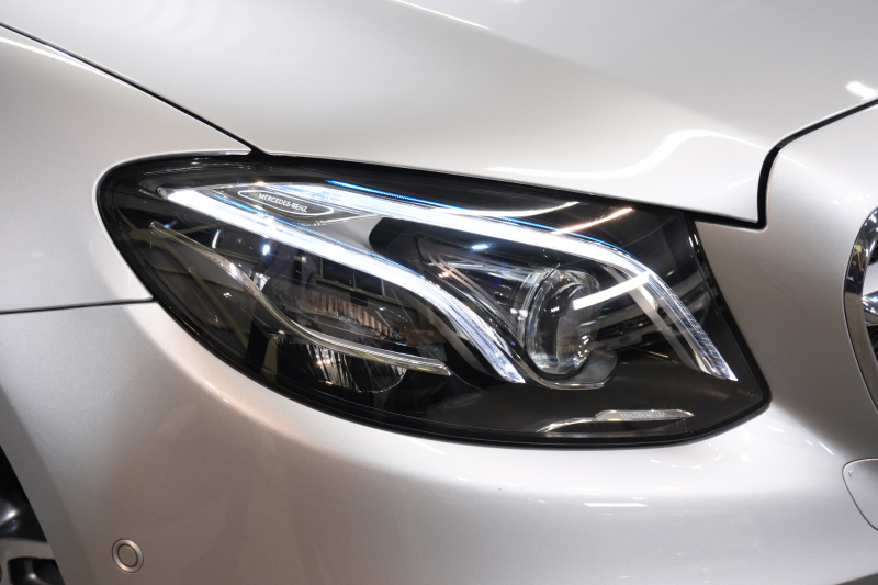 メルセデスベンツ Eクラス E250 AVG ｽﾎﾟｰﾂ ﾚｻﾞｰｴｸｽｸﾙｰｼﾌﾞ&ﾚｰﾀﾞｰｾｰﾌﾃｨPKG　黒ﾅｯﾊﾟ革 ｼｰﾄﾋｰﾀｰ SR 純正ﾅﾋﾞ ﾌﾙｾｸﾞTV CarPlay Burmester 360ｶﾒﾗ ﾏﾙﾁﾋﾞｰﾑLED 自動Rｹﾞｰﾄ ﾊﾝｽﾞﾌﾘｰA AMGｴｱﾛ&19AW　2年保証