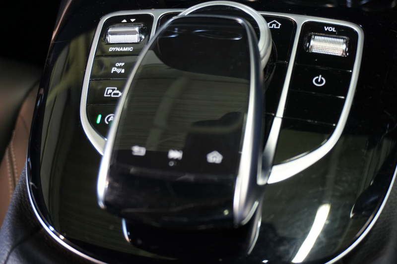 メルセデスベンツ Eクラス E250 AVG ｽﾎﾟｰﾂ ﾚｻﾞｰｴｸｽｸﾙｰｼﾌﾞ&ﾚｰﾀﾞｰｾｰﾌﾃｨPKG　黒ﾅｯﾊﾟ革 ｼｰﾄﾋｰﾀｰ SR 純正ﾅﾋﾞ ﾌﾙｾｸﾞTV CarPlay Burmester 360ｶﾒﾗ ﾏﾙﾁﾋﾞｰﾑLED 自動Rｹﾞｰﾄ ﾊﾝｽﾞﾌﾘｰA AMGｴｱﾛ&19AW　2年保証