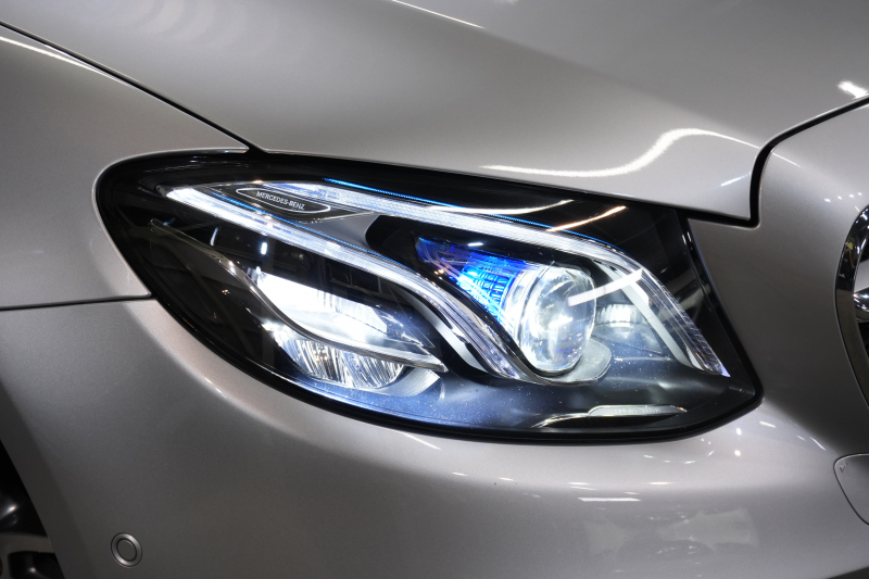 メルセデスベンツ Eクラス E250 AVG ｽﾎﾟｰﾂ ﾚｻﾞｰｴｸｽｸﾙｰｼﾌﾞ&ﾚｰﾀﾞｰｾｰﾌﾃｨPKG　黒ﾅｯﾊﾟ革 ｼｰﾄﾋｰﾀｰ SR 純正ﾅﾋﾞ ﾌﾙｾｸﾞTV CarPlay Burmester 360ｶﾒﾗ ﾏﾙﾁﾋﾞｰﾑLED 自動Rｹﾞｰﾄ ﾊﾝｽﾞﾌﾘｰA AMGｴｱﾛ&19AW　2年保証