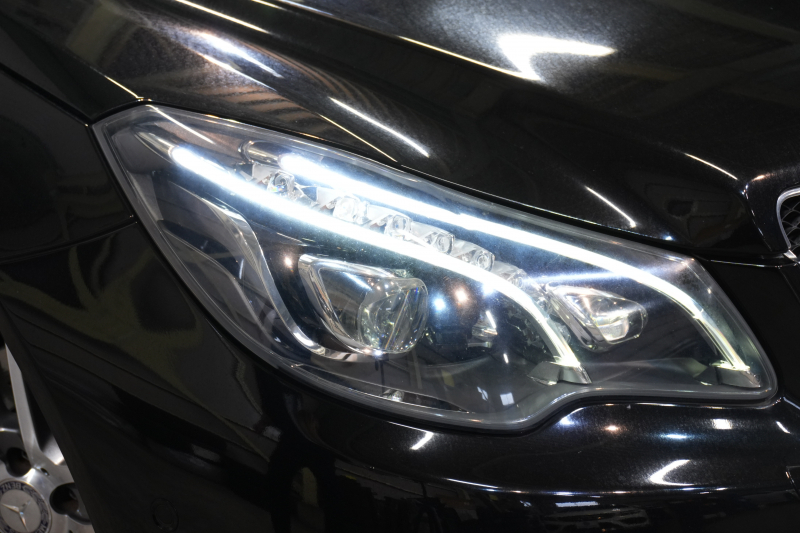 メルセデスベンツ Eクラス E250ｸｰﾍﾟ AMGｽﾎﾟｰﾂ&ﾚｰﾀﾞｰｾｰﾌﾃｨPKG　後期 1ｵｰﾅｰ 赤本革 ｼｰﾄﾋｰﾀｰ ﾏﾙﾁｺﾝﾄﾛｰﾙｼｰﾄﾊﾞｯｸ 純正ﾅﾋﾞ ﾌﾙｾｸﾞTV 360ｶﾒﾗ LEDﾍｯﾄﾞ  電動ﾘｱｻﾝｼｪｰﾄﾞ AMGｴｱﾛ&18AW 7AT　2年保証