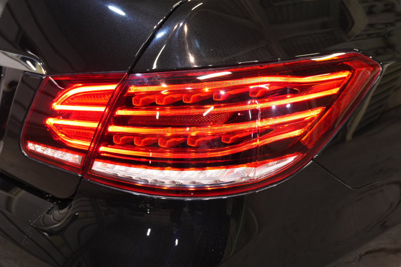 メルセデスベンツ Eクラス E250ｸｰﾍﾟ AMGｽﾎﾟｰﾂ&ﾚｰﾀﾞｰｾｰﾌﾃｨPKG　後期 1ｵｰﾅｰ 赤本革 ｼｰﾄﾋｰﾀｰ ﾏﾙﾁｺﾝﾄﾛｰﾙｼｰﾄﾊﾞｯｸ 純正ﾅﾋﾞ ﾌﾙｾｸﾞTV 360ｶﾒﾗ LEDﾍｯﾄﾞ  電動ﾘｱｻﾝｼｪｰﾄﾞ AMGｴｱﾛ&18AW 7AT　2年保証