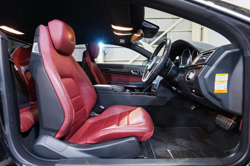 メルセデスベンツ Eクラス E250ｸｰﾍﾟ AMGｽﾎﾟｰﾂ&ﾚｰﾀﾞｰｾｰﾌﾃｨPKG　後期 1ｵｰﾅｰ 赤本革 ｼｰﾄﾋｰﾀｰ ﾏﾙﾁｺﾝﾄﾛｰﾙｼｰﾄﾊﾞｯｸ 純正ﾅﾋﾞ ﾌﾙｾｸﾞTV 360ｶﾒﾗ LEDﾍｯﾄﾞ  電動ﾘｱｻﾝｼｪｰﾄﾞ AMGｴｱﾛ&18AW 7AT　2年保証