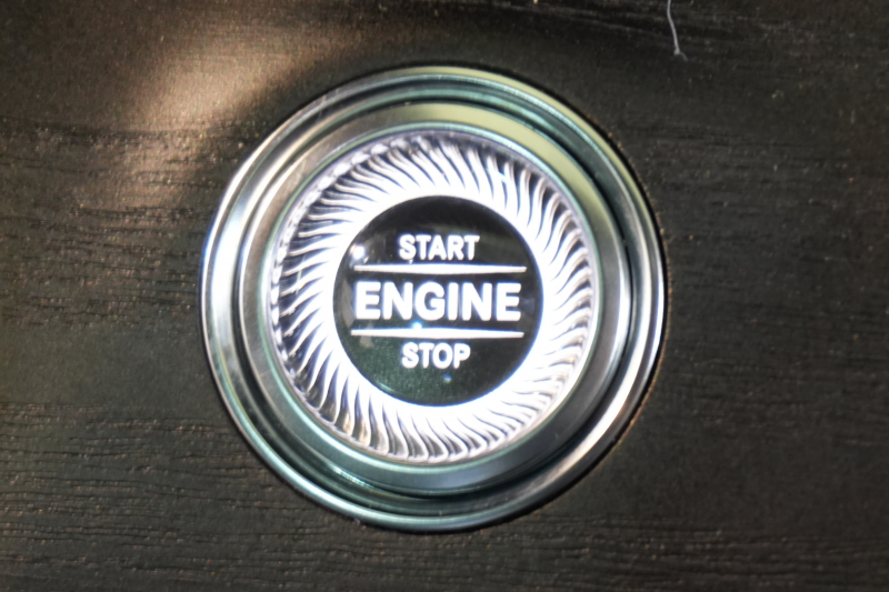 メルセデスベンツ Eクラス E250 ﾚｻﾞｰｴｸｽｸﾙｰｼﾌﾞ&ﾚｰﾀﾞｰｾｰﾌﾃｨPKG　黒ﾅｯﾊﾟ革 ｼｰﾄﾋｰﾀｰ SR 純正ﾅﾋﾞ ﾌﾙｾｸﾞTV CarPlay Burmester 360ｶﾒﾗ ﾏﾙﾁﾋﾞｰﾑLED 自動Rｹﾞｰﾄ ﾊﾝｽﾞﾌﾘｰA AMGｴｱﾛ&19AW　2年保証