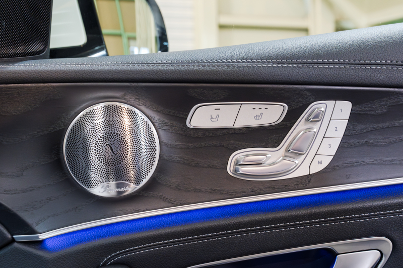 メルセデスベンツ Eクラス E250 ﾚｻﾞｰｴｸｽｸﾙｰｼﾌﾞ&ﾚｰﾀﾞｰｾｰﾌﾃｨPKG　黒ﾅｯﾊﾟ革 ｼｰﾄﾋｰﾀｰ SR 純正ﾅﾋﾞ ﾌﾙｾｸﾞTV CarPlay Burmester 360ｶﾒﾗ ﾏﾙﾁﾋﾞｰﾑLED 自動Rｹﾞｰﾄ ﾊﾝｽﾞﾌﾘｰA AMGｴｱﾛ&19AW　2年保証