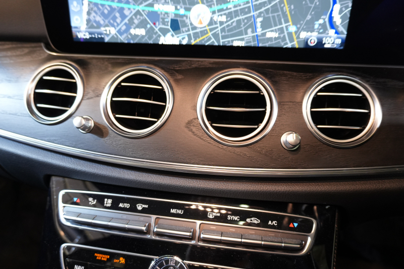 メルセデスベンツ Eクラス E250 ﾚｻﾞｰｴｸｽｸﾙｰｼﾌﾞ&ﾚｰﾀﾞｰｾｰﾌﾃｨPKG　黒ﾅｯﾊﾟ革 ｼｰﾄﾋｰﾀｰ SR 純正ﾅﾋﾞ ﾌﾙｾｸﾞTV CarPlay Burmester 360ｶﾒﾗ ﾏﾙﾁﾋﾞｰﾑLED 自動Rｹﾞｰﾄ ﾊﾝｽﾞﾌﾘｰA AMGｴｱﾛ&19AW　2年保証