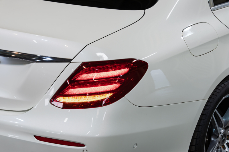 メルセデスベンツ Eクラス E250 ﾚｻﾞｰｴｸｽｸﾙｰｼﾌﾞ&ﾚｰﾀﾞｰｾｰﾌﾃｨPKG　黒ﾅｯﾊﾟ革 ｼｰﾄﾋｰﾀｰ SR 純正ﾅﾋﾞ ﾌﾙｾｸﾞTV CarPlay Burmester 360ｶﾒﾗ ﾏﾙﾁﾋﾞｰﾑLED 自動Rｹﾞｰﾄ ﾊﾝｽﾞﾌﾘｰA AMGｴｱﾛ&19AW　2年保証