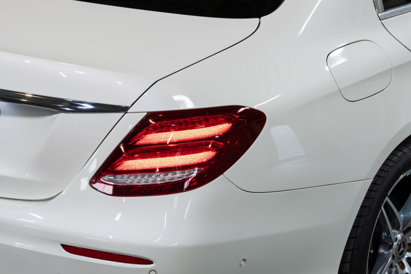 メルセデスベンツ Eクラス E250 ﾚｻﾞｰｴｸｽｸﾙｰｼﾌﾞ&ﾚｰﾀﾞｰｾｰﾌﾃｨPKG　黒ﾅｯﾊﾟ革 ｼｰﾄﾋｰﾀｰ SR 純正ﾅﾋﾞ ﾌﾙｾｸﾞTV CarPlay Burmester 360ｶﾒﾗ ﾏﾙﾁﾋﾞｰﾑLED 自動Rｹﾞｰﾄ ﾊﾝｽﾞﾌﾘｰA AMGｴｱﾛ&19AW　2年保証