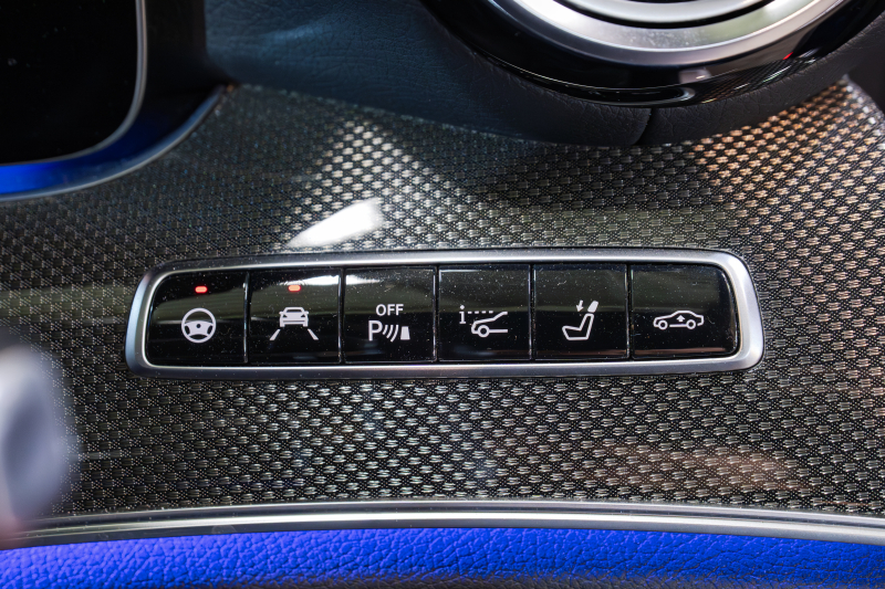 AMG Eクラス E53 ﾜｺﾞﾝ 4MATIC+ ｴｸｽｸﾙｰｼﾌﾞ&ﾚｰﾀﾞｰｾｰﾌﾃｨPKG　ISG搭載 中期 黒革 ﾏｯｻｰｼﾞ機能 ﾋｰﾀｰ&ｸｰﾗｰ ﾊﾟﾉﾗﾏSR 純正ﾅﾋﾞ ﾌﾙｾｸﾞTV 360ｶﾒﾗ ﾌﾞﾙﾒｽﾀｰ HUD ｴｱｻｽ ﾏﾙﾁﾋﾞｰﾑLED 53専用ｴｱﾛ&20ｲﾝﾁAW 　2年保証