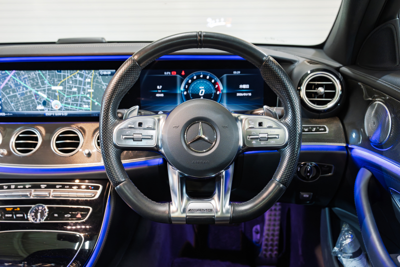 AMG Eクラス E53 ﾜｺﾞﾝ 4MATIC+ ｴｸｽｸﾙｰｼﾌﾞ&ﾚｰﾀﾞｰｾｰﾌﾃｨPKG　ISG搭載 中期 黒革 ﾏｯｻｰｼﾞ機能 ﾋｰﾀｰ&ｸｰﾗｰ ﾊﾟﾉﾗﾏSR 純正ﾅﾋﾞ ﾌﾙｾｸﾞTV 360ｶﾒﾗ ﾌﾞﾙﾒｽﾀｰ HUD ｴｱｻｽ ﾏﾙﾁﾋﾞｰﾑLED 53専用ｴｱﾛ&20ｲﾝﾁAW 　2年保証
