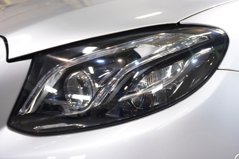 AMG Eクラス E53 ﾜｺﾞﾝ 4MATIC+ ｴｸｽｸﾙｰｼﾌﾞ&ﾚｰﾀﾞｰｾｰﾌﾃｨPKG　ISG搭載 中期 黒革 ﾏｯｻｰｼﾞ機能 ﾋｰﾀｰ&ｸｰﾗｰ ﾊﾟﾉﾗﾏSR 純正ﾅﾋﾞ ﾌﾙｾｸﾞTV 360ｶﾒﾗ ﾌﾞﾙﾒｽﾀｰ HUD ｴｱｻｽ ﾏﾙﾁﾋﾞｰﾑLED 53専用ｴｱﾛ&20ｲﾝﾁAW 　2年保証