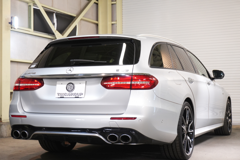 AMG Eクラス E53 ﾜｺﾞﾝ 4MATIC+ ｴｸｽｸﾙｰｼﾌﾞ&ﾚｰﾀﾞｰｾｰﾌﾃｨPKG　ISG搭載 中期 黒革 ﾏｯｻｰｼﾞ機能 ﾋｰﾀｰ&ｸｰﾗｰ ﾊﾟﾉﾗﾏSR 純正ﾅﾋﾞ ﾌﾙｾｸﾞTV 360ｶﾒﾗ ﾌﾞﾙﾒｽﾀｰ HUD ｴｱｻｽ ﾏﾙﾁﾋﾞｰﾑLED 53専用ｴｱﾛ&20ｲﾝﾁAW 　2年保証