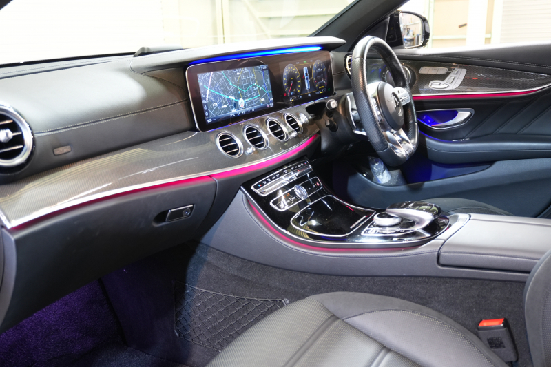 AMG Eクラス E53 ﾜｺﾞﾝ 4MATIC+ ｴｸｽｸﾙｰｼﾌﾞ&ﾚｰﾀﾞｰｾｰﾌﾃｨPKG　ISG搭載 中期 黒革 ﾏｯｻｰｼﾞ機能 ﾋｰﾀｰ&ｸｰﾗｰ ﾊﾟﾉﾗﾏSR 純正ﾅﾋﾞ ﾌﾙｾｸﾞTV 360ｶﾒﾗ ﾌﾞﾙﾒｽﾀｰ HUD ｴｱｻｽ ﾏﾙﾁﾋﾞｰﾑLED 53専用ｴｱﾛ&20ｲﾝﾁAW 　2年保証