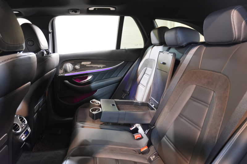 AMG Eクラス E53 ﾜｺﾞﾝ 4MATIC+ ｴｸｽｸﾙｰｼﾌﾞ&ﾚｰﾀﾞｰｾｰﾌﾃｨPKG　ISG搭載 中期 黒革 ﾏｯｻｰｼﾞ機能 ﾋｰﾀｰ&ｸｰﾗｰ ﾊﾟﾉﾗﾏSR 純正ﾅﾋﾞ ﾌﾙｾｸﾞTV 360ｶﾒﾗ ﾌﾞﾙﾒｽﾀｰ HUD ｴｱｻｽ ﾏﾙﾁﾋﾞｰﾑLED 53専用ｴｱﾛ&20ｲﾝﾁAW 　2年保証