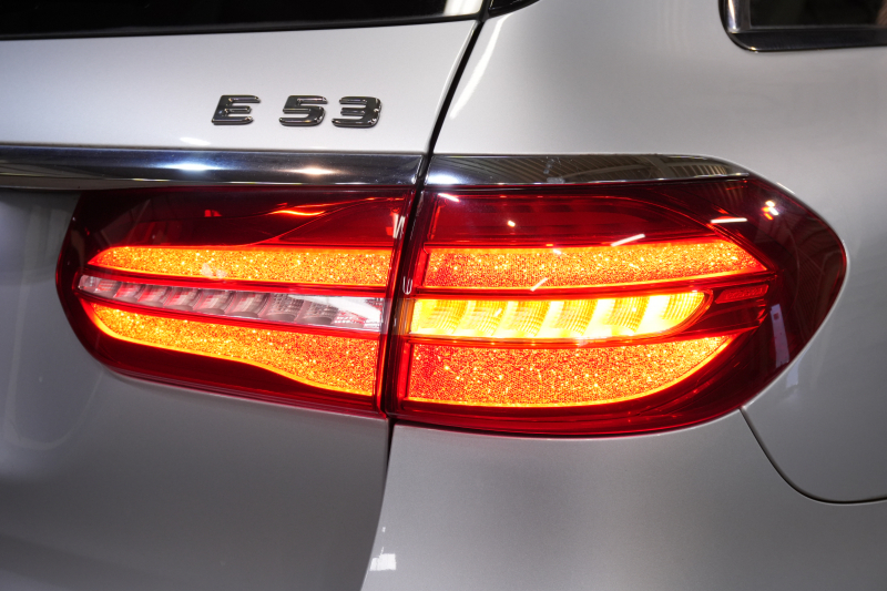 AMG Eクラス E53 ﾜｺﾞﾝ 4MATIC+ ｴｸｽｸﾙｰｼﾌﾞ&ﾚｰﾀﾞｰｾｰﾌﾃｨPKG　ISG搭載 中期 黒革 ﾏｯｻｰｼﾞ機能 ﾋｰﾀｰ&ｸｰﾗｰ ﾊﾟﾉﾗﾏSR 純正ﾅﾋﾞ ﾌﾙｾｸﾞTV 360ｶﾒﾗ ﾌﾞﾙﾒｽﾀｰ HUD ｴｱｻｽ ﾏﾙﾁﾋﾞｰﾑLED 53専用ｴｱﾛ&20ｲﾝﾁAW 　2年保証