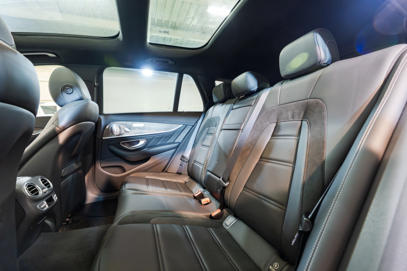 AMG Eクラス E53 ﾜｺﾞﾝ 4MATIC+ ｴｸｽｸﾙｰｼﾌﾞ&ﾚｰﾀﾞｰｾｰﾌﾃｨPKG　ISG搭載 中期 黒革 ﾏｯｻｰｼﾞ機能 ﾋｰﾀｰ&ｸｰﾗｰ ﾊﾟﾉﾗﾏSR 純正ﾅﾋﾞ ﾌﾙｾｸﾞTV 360ｶﾒﾗ ﾌﾞﾙﾒｽﾀｰ HUD ｴｱｻｽ ﾏﾙﾁﾋﾞｰﾑLED 53専用ｴｱﾛ&20ｲﾝﾁAW 　2年保証