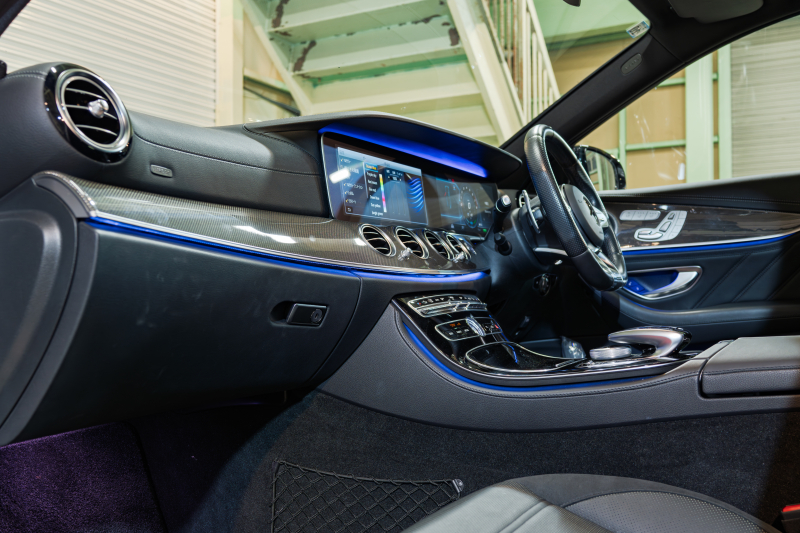 AMG Eクラス E53 ﾜｺﾞﾝ 4MATIC+ ｴｸｽｸﾙｰｼﾌﾞ&ﾚｰﾀﾞｰｾｰﾌﾃｨPKG　ISG搭載 中期 黒革 ﾏｯｻｰｼﾞ機能 ﾋｰﾀｰ&ｸｰﾗｰ ﾊﾟﾉﾗﾏSR 純正ﾅﾋﾞ ﾌﾙｾｸﾞTV 360ｶﾒﾗ ﾌﾞﾙﾒｽﾀｰ HUD ｴｱｻｽ ﾏﾙﾁﾋﾞｰﾑLED 53専用ｴｱﾛ&20ｲﾝﾁAW 　2年保証