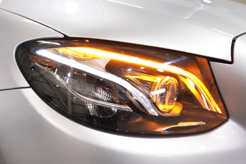 AMG Eクラス E53 ﾜｺﾞﾝ 4MATIC+ ｴｸｽｸﾙｰｼﾌﾞ&ﾚｰﾀﾞｰｾｰﾌﾃｨPKG　ISG搭載 中期 黒革 ﾏｯｻｰｼﾞ機能 ﾋｰﾀｰ&ｸｰﾗｰ ﾊﾟﾉﾗﾏSR 純正ﾅﾋﾞ ﾌﾙｾｸﾞTV 360ｶﾒﾗ ﾌﾞﾙﾒｽﾀｰ HUD ｴｱｻｽ ﾏﾙﾁﾋﾞｰﾑLED 53専用ｴｱﾛ&20ｲﾝﾁAW 　2年保証