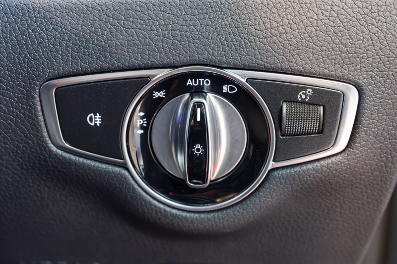 AMG Eクラス E53 ﾜｺﾞﾝ 4MATIC+ ｴｸｽｸﾙｰｼﾌﾞ&ﾚｰﾀﾞｰｾｰﾌﾃｨPKG　ISG搭載 中期 黒革 ﾏｯｻｰｼﾞ機能 ﾋｰﾀｰ&ｸｰﾗｰ ﾊﾟﾉﾗﾏSR 純正ﾅﾋﾞ ﾌﾙｾｸﾞTV 360ｶﾒﾗ ﾌﾞﾙﾒｽﾀｰ HUD ｴｱｻｽ ﾏﾙﾁﾋﾞｰﾑLED 53専用ｴｱﾛ&20ｲﾝﾁAW 　2年保証