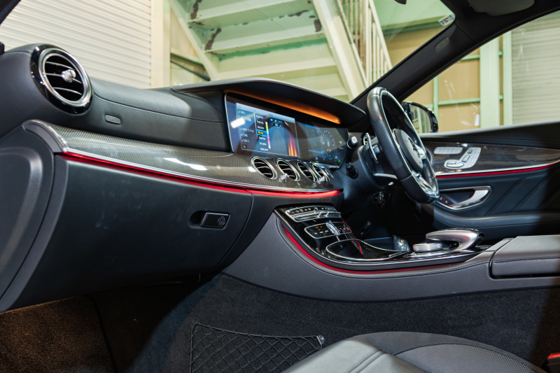 AMG Eクラス E53 ﾜｺﾞﾝ 4MATIC+ ｴｸｽｸﾙｰｼﾌﾞ&ﾚｰﾀﾞｰｾｰﾌﾃｨPKG　ISG搭載 中期 黒革 ﾏｯｻｰｼﾞ機能 ﾋｰﾀｰ&ｸｰﾗｰ ﾊﾟﾉﾗﾏSR 純正ﾅﾋﾞ ﾌﾙｾｸﾞTV 360ｶﾒﾗ ﾌﾞﾙﾒｽﾀｰ HUD ｴｱｻｽ ﾏﾙﾁﾋﾞｰﾑLED 53専用ｴｱﾛ&20ｲﾝﾁAW 　2年保証