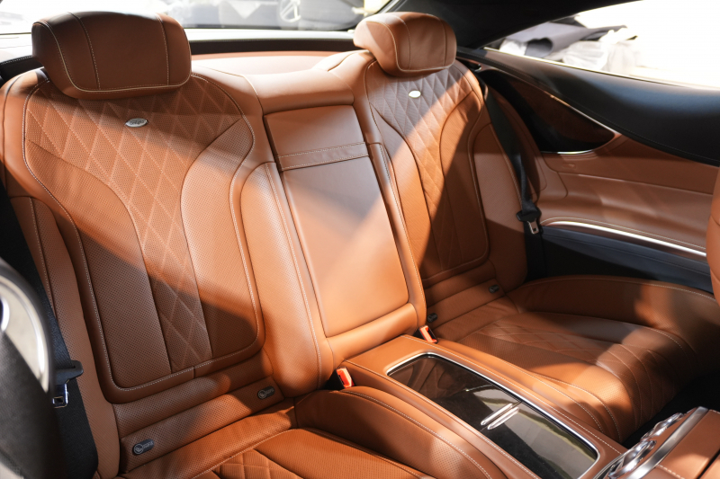 メルセデスベンツ Sクラス S550 ｸｰﾍﾟ AMGﾗｲﾝ ﾚｻﾞｰEXC&ｽﾜﾛﾌｽｷｰｸﾘｽﾀﾙPKG　ﾏｼﾞｯｸﾎﾞﾃﾞｨC 茶革 ﾋｰﾀｰ&ｸｰﾗｰ ﾏｯｻｰｼﾞ機能 ﾀﾞｲﾅﾐｯｸｼｰﾄ MBC ﾊﾟﾉﾗﾐｯｸﾙｰﾌ ﾅﾋﾞTV 360ｶﾒﾗ HUD Burmester AMGｴｱﾛ&20AW　2年保証