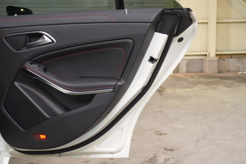 メルセデスベンツ CLAクラス CLA250 ｼｭﾎﾟﾙﾄ 4MATIC AMGﾚｻﾞｰｴｸｽｸﾙｰｼﾌﾞ&ﾚｰﾀﾞｰｾｰﾌﾃｨPKG　後期 黒革 ｼｰﾄﾋｰﾀｰ ﾊﾟﾉﾗﾏSR 純正ﾅﾋﾞ ﾌﾙｾｸﾞTV harman/kardon LEDﾍｯﾄﾞ ﾊﾝｽﾞﾌﾘｰA AMGｴｱﾛ&18AW　2年保証