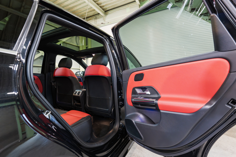 メルセデスベンツ Bクラス B180 AMGﾚｻﾞｰEXC&ｱﾄﾞﾊﾞﾝｽﾄﾞ&ﾅﾋﾞｹﾞｰｼｮﾝ&ﾚｰﾀﾞｰｾｰﾌﾃｨPKG　赤黒革 ｼｰﾄﾋｰﾀｰ SR MBUXﾅﾋﾞ ﾌﾙｾｸﾞTV 360ｶﾒﾗ PTS ﾏﾙﾁﾋﾞｰﾑLED 自動Rｹﾞｰﾄ&ﾊﾝｽﾞﾌﾘｰA AMGｴｱﾛ&18AW　2年保証