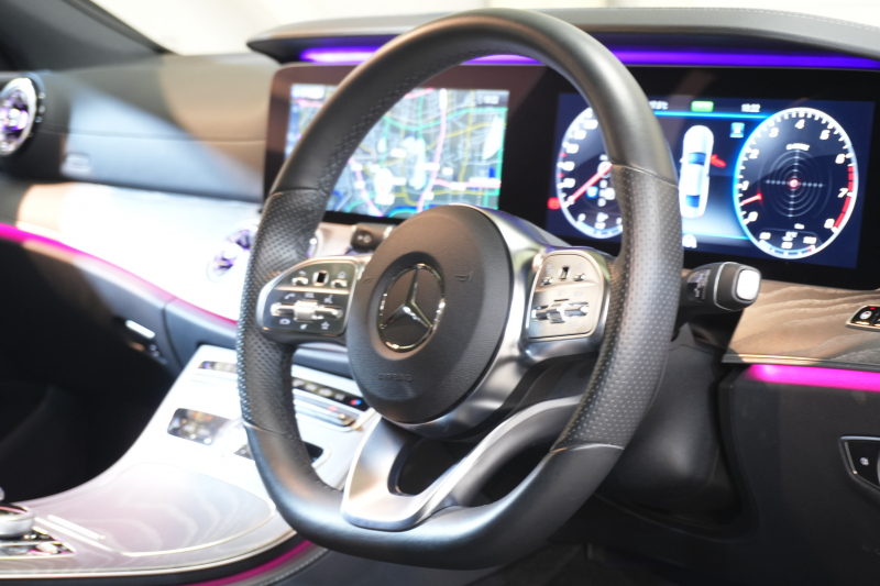 メルセデスベンツ CLS CLS450 4MATIC ｽﾎﾟｰﾂ ｴｸｽｸﾙｰｼﾌﾞ&ﾚｰﾀﾞｰｾｰﾌﾃｨPKG　1ｵｰﾅｰ ISG搭載 黒革 ﾋｰﾀｰ&ｸｰﾗｰ ﾀﾞｲﾅﾐｯｸｼｰﾄ SR 純正ﾅﾋﾞ ﾌﾙｾｸﾞTV CarPlay Buremester HUD ﾘﾗｸｾﾞｰｼｮﾝ機能 AMGｴｱﾛ&19AW　2年保証