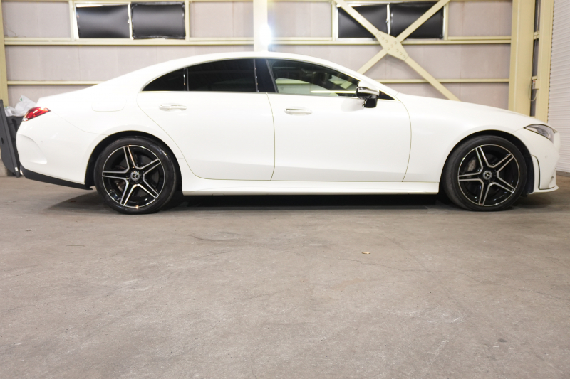 メルセデスベンツ CLS CLS450 4MATIC ｽﾎﾟｰﾂ ｴｸｽｸﾙｰｼﾌﾞ&ﾚｰﾀﾞｰｾｰﾌﾃｨPKG　1ｵｰﾅｰ ISG搭載 黒革 ﾋｰﾀｰ&ｸｰﾗｰ ﾀﾞｲﾅﾐｯｸｼｰﾄ SR 純正ﾅﾋﾞ ﾌﾙｾｸﾞTV CarPlay Buremester HUD ﾘﾗｸｾﾞｰｼｮﾝ機能 AMGｴｱﾛ&19AW　2年保証