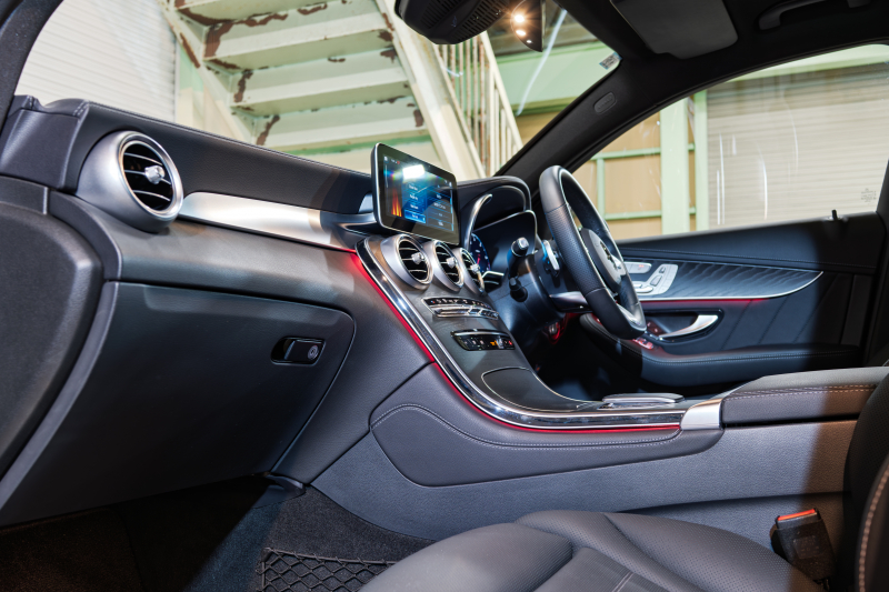 メルセデスベンツ GLCクーペ GLC220d 4MATIC ｸｰﾍﾟ AMGﾗｲﾝ ﾚｻﾞｰEXC&ﾚｰﾀﾞｰSP　後期ﾓﾃﾞﾙ 黒革 ｼｰﾄﾋｰﾀｰ&ｸｰﾗｰ MBUXﾅﾋﾞ ﾌﾙｾｸﾞTV HUD 360ｶﾒﾗ ﾌﾞﾙﾒｽﾀｰ ﾏﾙﾁﾋﾞｰﾑLED ﾘﾗｸｾﾞｰｼｮﾝ機能 ｴｱｻｽ AMGｴｱﾛ&19ｲﾝﾁAW　2年保証
