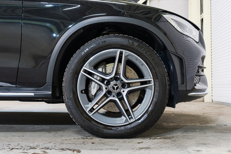 メルセデスベンツ GLCクーペ GLC220d 4MATIC ｸｰﾍﾟ AMGﾗｲﾝ ﾚｻﾞｰEXC&ﾚｰﾀﾞｰSP　後期ﾓﾃﾞﾙ 黒革 ｼｰﾄﾋｰﾀｰ&ｸｰﾗｰ MBUXﾅﾋﾞ ﾌﾙｾｸﾞTV HUD 360ｶﾒﾗ ﾌﾞﾙﾒｽﾀｰ ﾏﾙﾁﾋﾞｰﾑLED ﾘﾗｸｾﾞｰｼｮﾝ機能 ｴｱｻｽ AMGｴｱﾛ&19ｲﾝﾁAW　2年保証