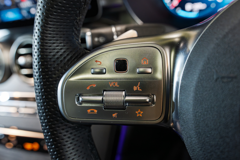 メルセデスベンツ GLCクーペ GLC220d 4MATIC ｸｰﾍﾟ AMGﾗｲﾝ ﾚｻﾞｰEXC&ﾚｰﾀﾞｰSP　後期ﾓﾃﾞﾙ 黒革 ｼｰﾄﾋｰﾀｰ&ｸｰﾗｰ MBUXﾅﾋﾞ ﾌﾙｾｸﾞTV HUD 360ｶﾒﾗ ﾌﾞﾙﾒｽﾀｰ ﾏﾙﾁﾋﾞｰﾑLED ﾘﾗｸｾﾞｰｼｮﾝ機能 ｴｱｻｽ AMGｴｱﾛ&19ｲﾝﾁAW　2年保証