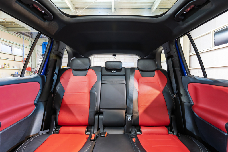 メルセデスベンツ GLB GLB200d 4MATIC AMGﾗｲﾝ ﾚｻﾞｰEXC&ｱﾄﾞﾊﾞﾝｽﾄﾞ&ﾅﾋﾞｹﾞｰｼｮﾝ&ﾚｰﾀﾞｰｾｰﾌﾃｨPKG　1ｵ-ﾅ 黒赤革 ｼｰﾄﾋｰﾀｰ ﾊﾟﾉﾗﾏSR MBUXﾅﾋﾞ ﾌﾙｾｸﾞTV 360ｶﾒﾗ HUD ﾏﾙﾁﾋﾞｰﾑLED ﾜｲﾔﾚｽﾁｬｰｼﾞﾝｸﾞ AMGｴｱﾛ&19ｲﾝﾁAW　2年保証