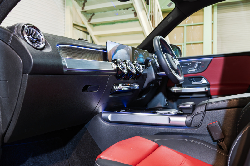 メルセデスベンツ GLB GLB200d 4MATIC AMGﾗｲﾝ ﾚｻﾞｰEXC&ｱﾄﾞﾊﾞﾝｽﾄﾞ&ﾅﾋﾞｹﾞｰｼｮﾝ&ﾚｰﾀﾞｰｾｰﾌﾃｨPKG　1ｵ-ﾅ 黒赤革 ｼｰﾄﾋｰﾀｰ ﾊﾟﾉﾗﾏSR MBUXﾅﾋﾞ ﾌﾙｾｸﾞTV 360ｶﾒﾗ HUD ﾏﾙﾁﾋﾞｰﾑLED ﾜｲﾔﾚｽﾁｬｰｼﾞﾝｸﾞ AMGｴｱﾛ&19ｲﾝﾁAW　2年保証