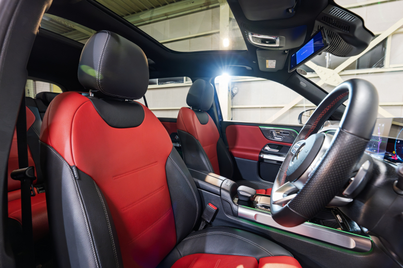 メルセデスベンツ GLB GLB200d 4MATIC AMGﾗｲﾝ ﾚｻﾞｰEXC&ｱﾄﾞﾊﾞﾝｽﾄﾞ&ﾅﾋﾞｹﾞｰｼｮﾝ&ﾚｰﾀﾞｰｾｰﾌﾃｨPKG　1ｵ-ﾅ 黒赤革 ｼｰﾄﾋｰﾀｰ ﾊﾟﾉﾗﾏSR MBUXﾅﾋﾞ ﾌﾙｾｸﾞTV 360ｶﾒﾗ HUD ﾏﾙﾁﾋﾞｰﾑLED ﾜｲﾔﾚｽﾁｬｰｼﾞﾝｸﾞ AMGｴｱﾛ&19ｲﾝﾁAW　2年保証