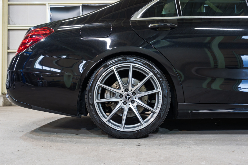 メルセデスベンツ Sクラス S400d AMGﾗｲﾝﾌﾟﾗｽ ﾚｻﾞｰｴｸｽｸﾙｰｼﾌﾞ&ﾚｰﾀﾞｰｾｰﾌﾃｨPKG　後期 黒ﾅｯﾊﾟ革 ﾋｰﾀｰ&ｸｰﾗｰ ﾊﾟﾉﾗﾏSR ﾅﾋﾞTV 360ｶﾒﾗ HUD CarPlay ﾀﾞｲﾅﾐｯｸｼｰﾄ ﾘﾗｸｾﾞｰｼｮﾝ機能 ｴｱﾊﾞﾗﾝｽP ﾏﾙﾁﾋﾞｰﾑLED AMGｴｱﾛ&20AW　2年保証