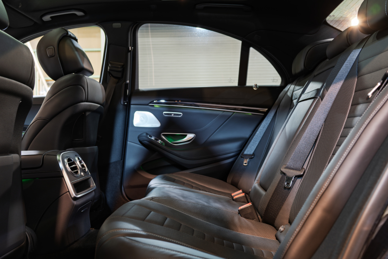 メルセデスベンツ Sクラス S400d AMGﾗｲﾝﾌﾟﾗｽ ﾚｻﾞｰｴｸｽｸﾙｰｼﾌﾞ&ﾚｰﾀﾞｰｾｰﾌﾃｨPKG　後期 黒ﾅｯﾊﾟ革 ﾋｰﾀｰ&ｸｰﾗｰ ﾊﾟﾉﾗﾏSR ﾅﾋﾞTV 360ｶﾒﾗ HUD CarPlay ﾀﾞｲﾅﾐｯｸｼｰﾄ ﾘﾗｸｾﾞｰｼｮﾝ機能 ｴｱﾊﾞﾗﾝｽP ﾏﾙﾁﾋﾞｰﾑLED AMGｴｱﾛ&20AW　2年保証