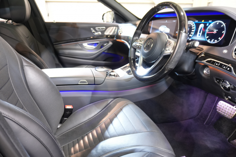 メルセデスベンツ Sクラス S400d AMGﾗｲﾝﾌﾟﾗｽ ﾚｻﾞｰｴｸｽｸﾙｰｼﾌﾞ&ﾚｰﾀﾞｰｾｰﾌﾃｨPKG　後期 黒ﾅｯﾊﾟ革 ﾋｰﾀｰ&ｸｰﾗｰ ﾊﾟﾉﾗﾏSR ﾅﾋﾞTV 360ｶﾒﾗ HUD CarPlay ﾀﾞｲﾅﾐｯｸｼｰﾄ ﾘﾗｸｾﾞｰｼｮﾝ機能 ｴｱﾊﾞﾗﾝｽP ﾏﾙﾁﾋﾞｰﾑLED AMGｴｱﾛ&20AW　2年保証