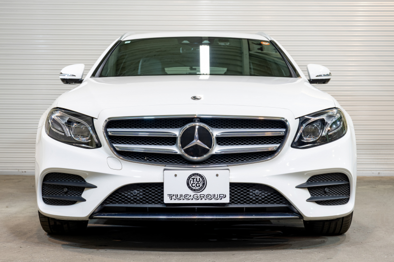 メルセデスベンツ Eクラス E200 ｽﾃｰｼｮﾝﾜｺﾞﾝ AVG AMGﾗｲﾝ ｴｸｽｸﾙｰｼﾌﾞ&ﾚｰﾀﾞｰｾｰﾌﾃｨPKG　中期ﾓﾃﾞﾙ BSG搭載 黒革 ｼｰﾄﾋｰﾀｰ 純正ﾅﾋﾞTV CarPlay ﾍｯﾄﾞｱｯﾌﾟD 360ｶﾒﾗ ﾌﾞﾙﾒｽﾀｰ ｴｱﾊﾞﾗﾝｽP ﾏﾙﾁﾋﾞｰﾑLED AMGｴｱﾛ&19AW　2年保証