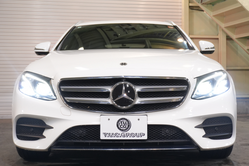 メルセデスベンツ Eクラス E200 ｽﾃｰｼｮﾝﾜｺﾞﾝ AVG AMGﾗｲﾝ ｴｸｽｸﾙｰｼﾌﾞ&ﾚｰﾀﾞｰｾｰﾌﾃｨPKG　中期ﾓﾃﾞﾙ BSG搭載 黒革 ｼｰﾄﾋｰﾀｰ 純正ﾅﾋﾞTV CarPlay ﾍｯﾄﾞｱｯﾌﾟD 360ｶﾒﾗ ﾌﾞﾙﾒｽﾀｰ ｴｱﾊﾞﾗﾝｽP ﾏﾙﾁﾋﾞｰﾑLED AMGｴｱﾛ&19AW　2年保証