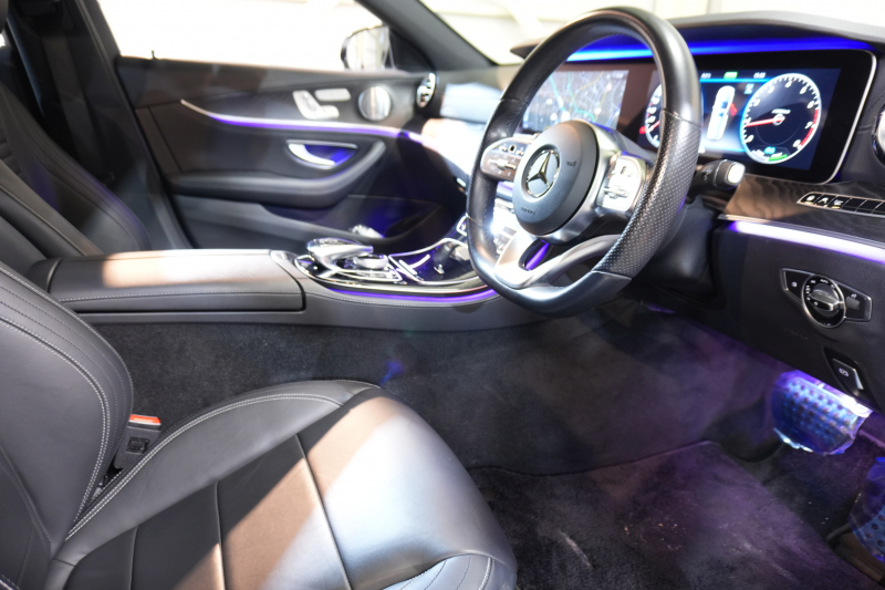 メルセデスベンツ Eクラス E200 ｽﾃｰｼｮﾝﾜｺﾞﾝ AVG AMGﾗｲﾝ ｴｸｽｸﾙｰｼﾌﾞ&ﾚｰﾀﾞｰｾｰﾌﾃｨPKG　中期ﾓﾃﾞﾙ BSG搭載 黒革 ｼｰﾄﾋｰﾀｰ 純正ﾅﾋﾞTV CarPlay ﾍｯﾄﾞｱｯﾌﾟD 360ｶﾒﾗ ﾌﾞﾙﾒｽﾀｰ ｴｱﾊﾞﾗﾝｽP ﾏﾙﾁﾋﾞｰﾑLED AMGｴｱﾛ&19AW　2年保証