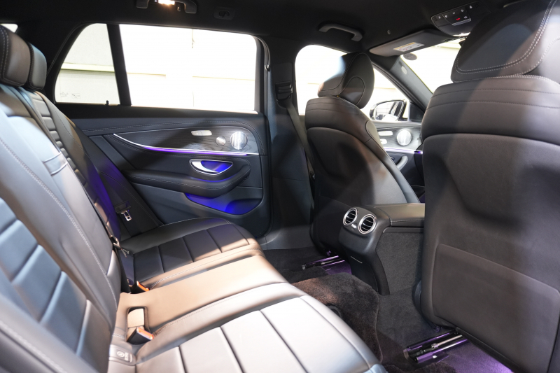 メルセデスベンツ Eクラス E200 ｽﾃｰｼｮﾝﾜｺﾞﾝ AVG AMGﾗｲﾝ ｴｸｽｸﾙｰｼﾌﾞ&ﾚｰﾀﾞｰｾｰﾌﾃｨPKG　中期ﾓﾃﾞﾙ BSG搭載 黒革 ｼｰﾄﾋｰﾀｰ 純正ﾅﾋﾞTV CarPlay ﾍｯﾄﾞｱｯﾌﾟD 360ｶﾒﾗ ﾌﾞﾙﾒｽﾀｰ ｴｱﾊﾞﾗﾝｽP ﾏﾙﾁﾋﾞｰﾑLED AMGｴｱﾛ&19AW　2年保証